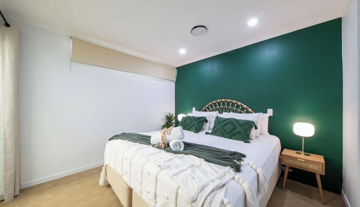 Photo of Bedroom in Airlie Beach