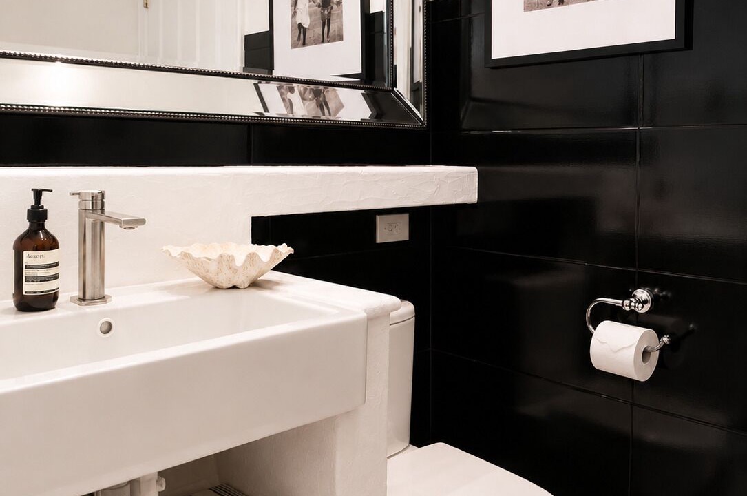 Photo of Bathroom in Avalon Beach