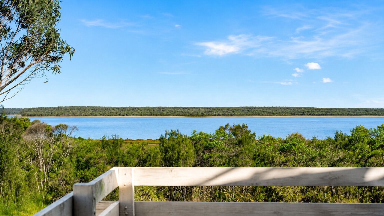 Photo of Patio Balcony in Loch Sport