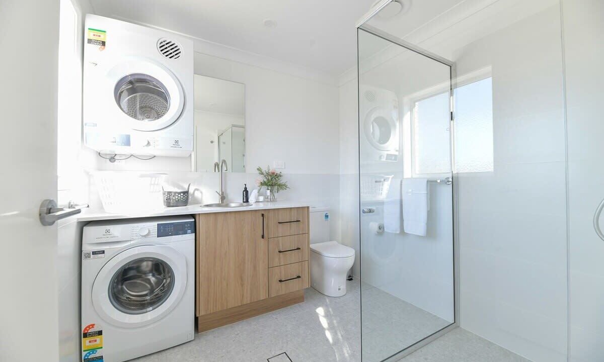 Photo of Bathroom in Orange
