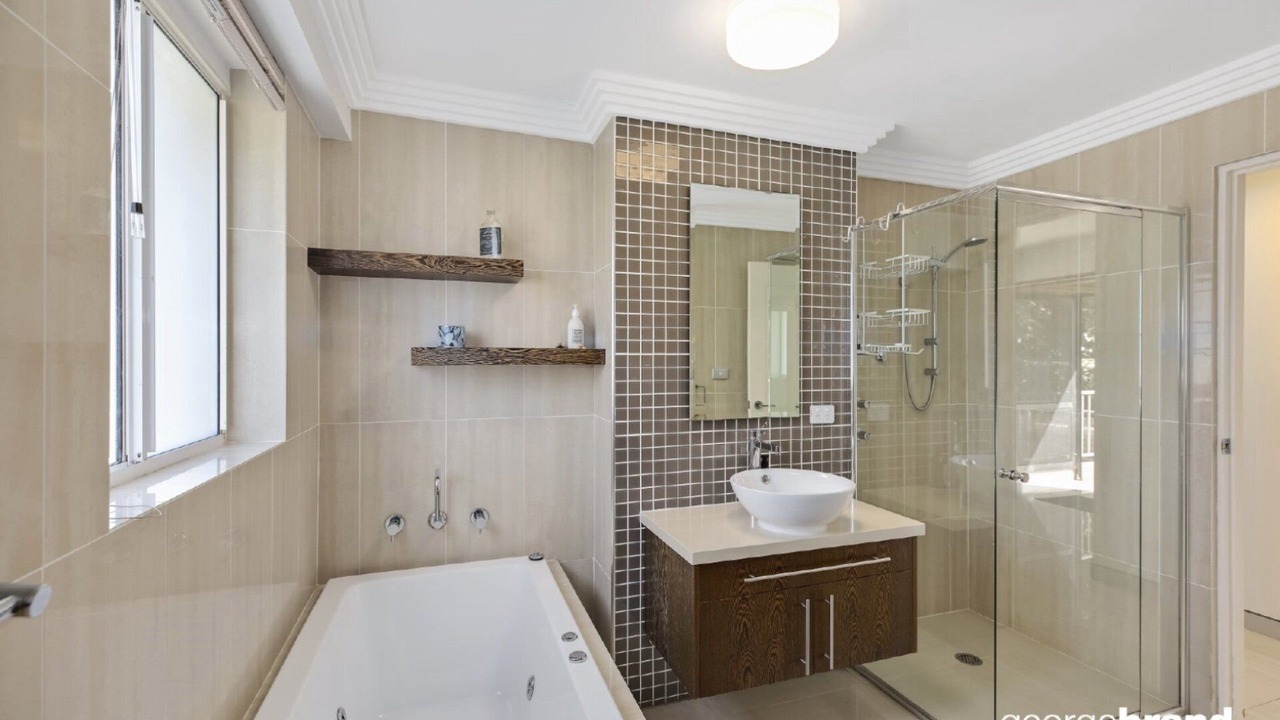 Photo of Bathroom in Avoca Beach