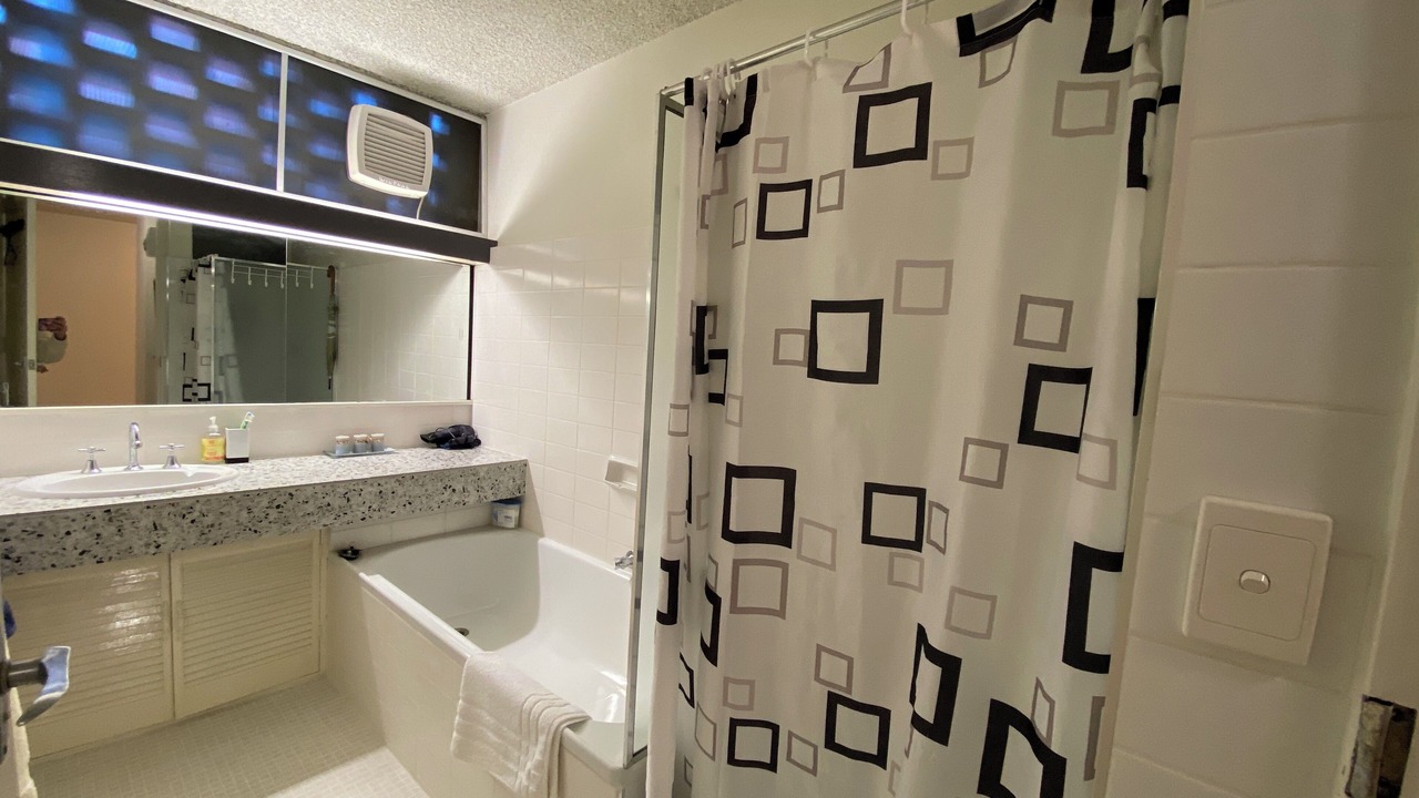 Photo of Bathroom in St Kilda West