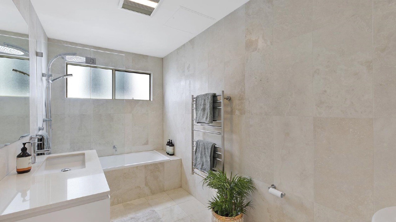 Photo of Bathroom in Avoca Beach