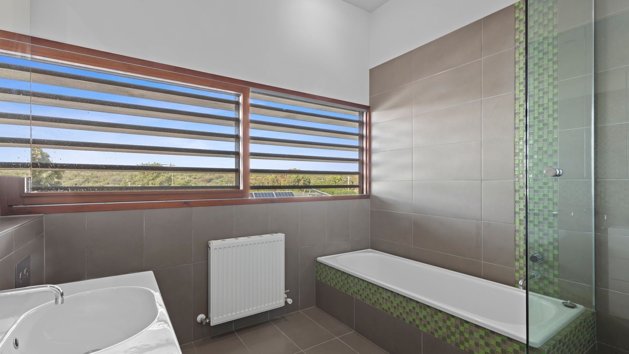 Photo of Bathroom in Point Lonsdale