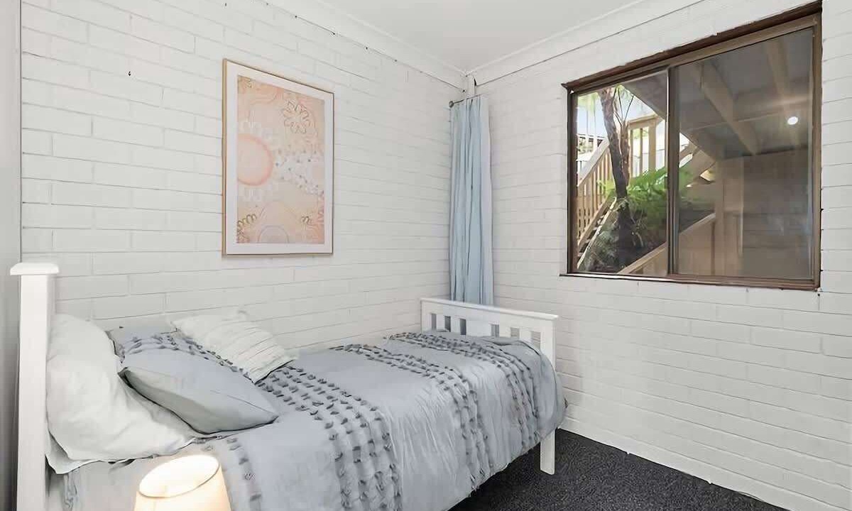 Photo of Bedroom in Surf Beach