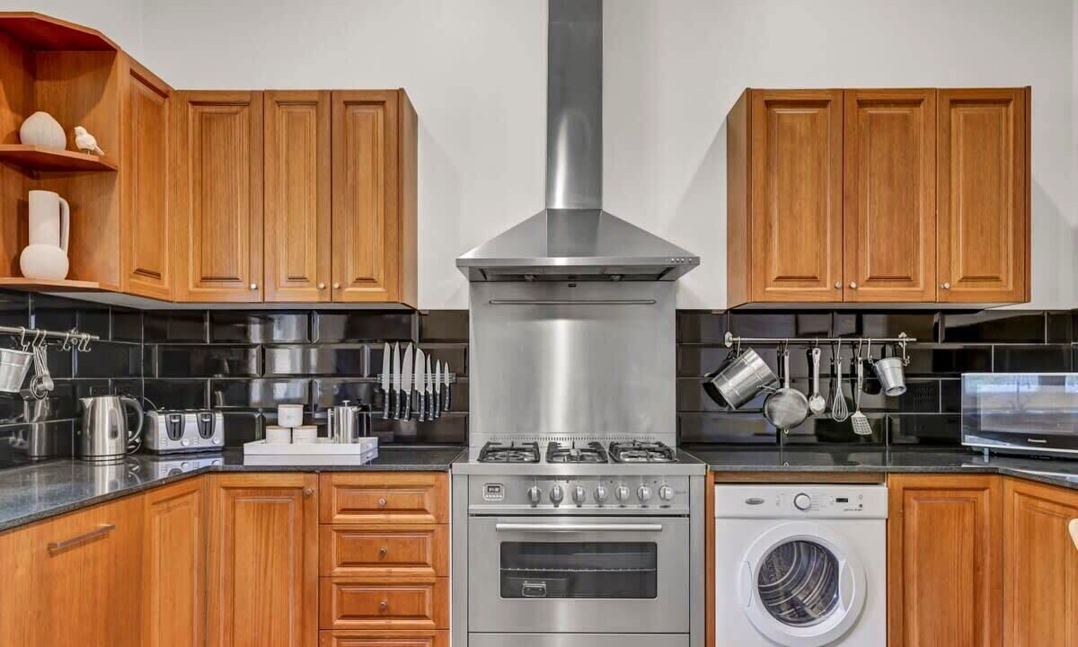 Photo of Kitchen in Orange East