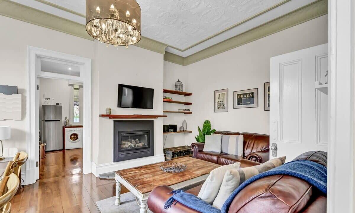 Photo of Livingroom in Orange East