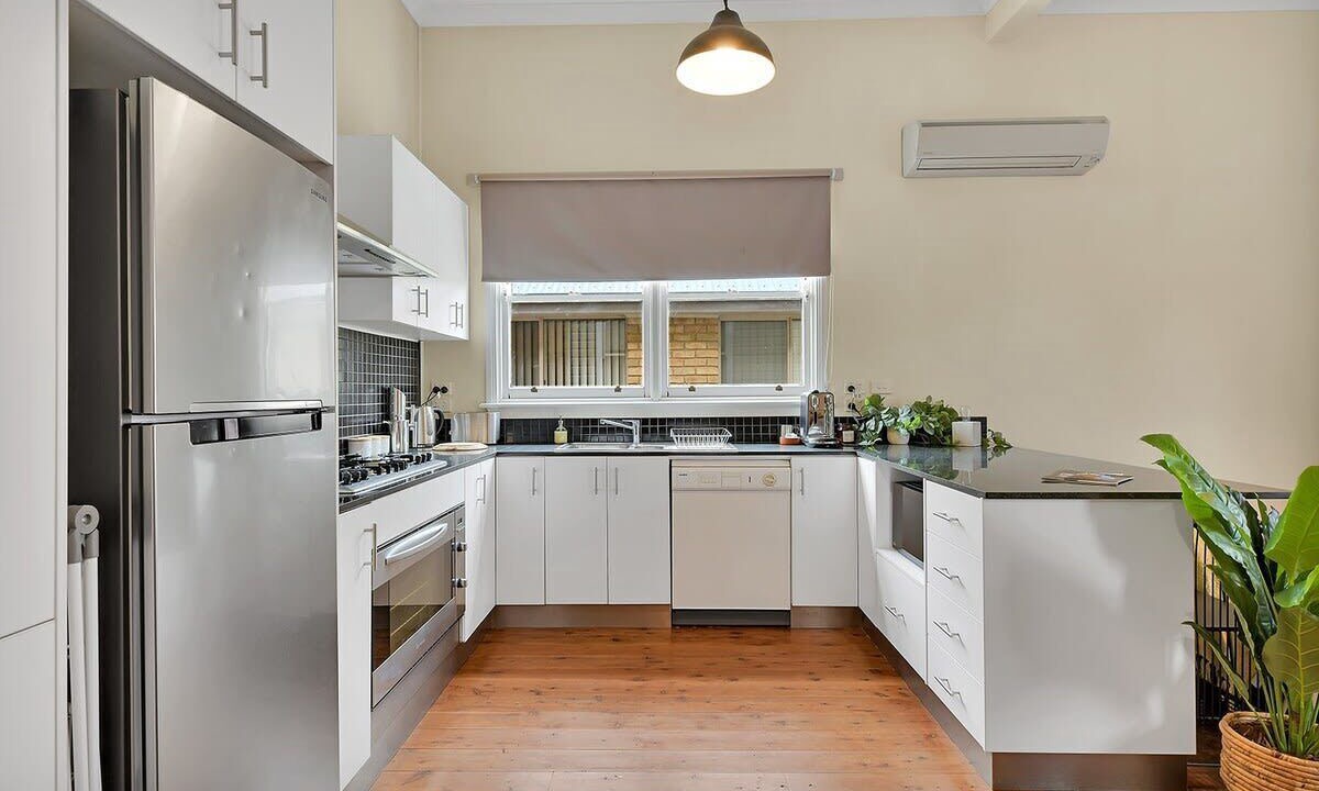 Photo of Kitchen in Orange East