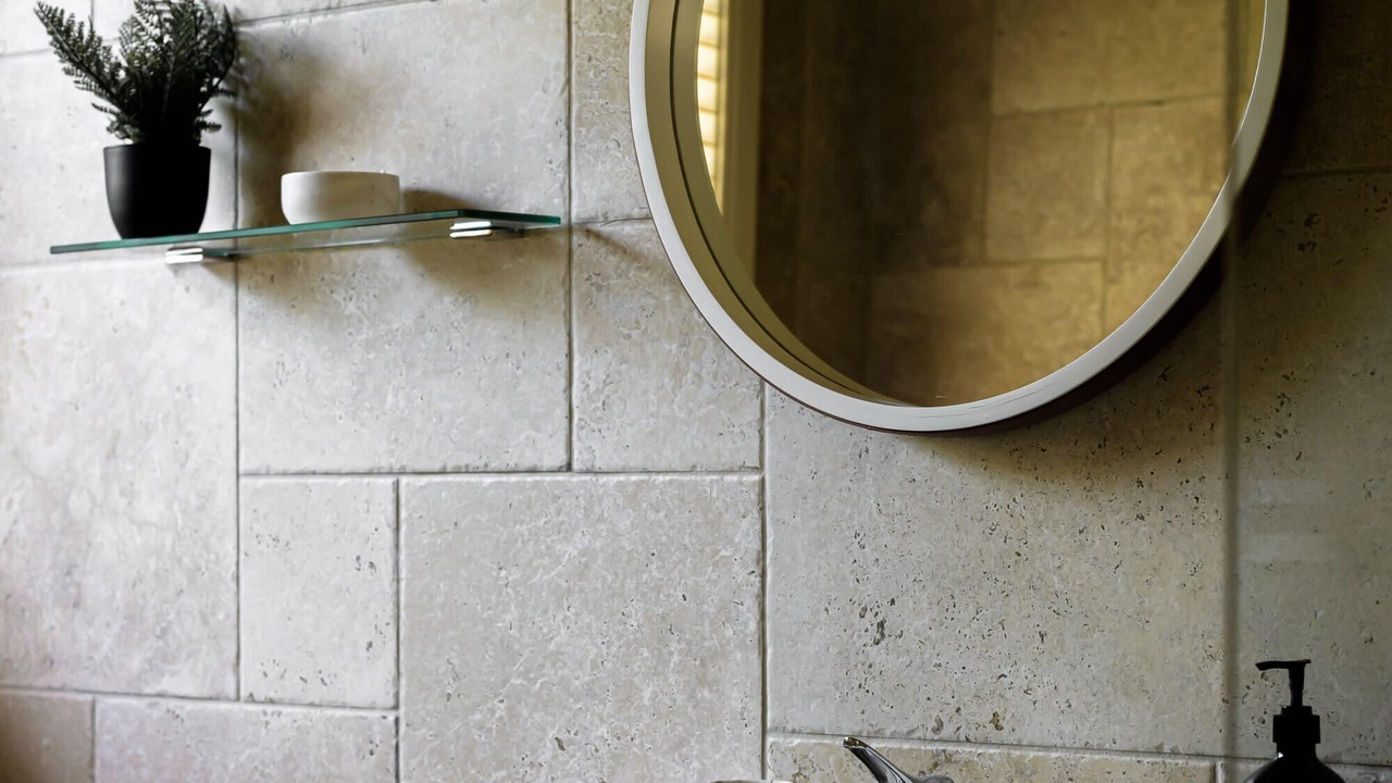 Photo of Bathroom in Calare