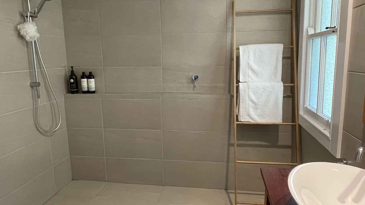 Photo of Bathroom in Katoomba