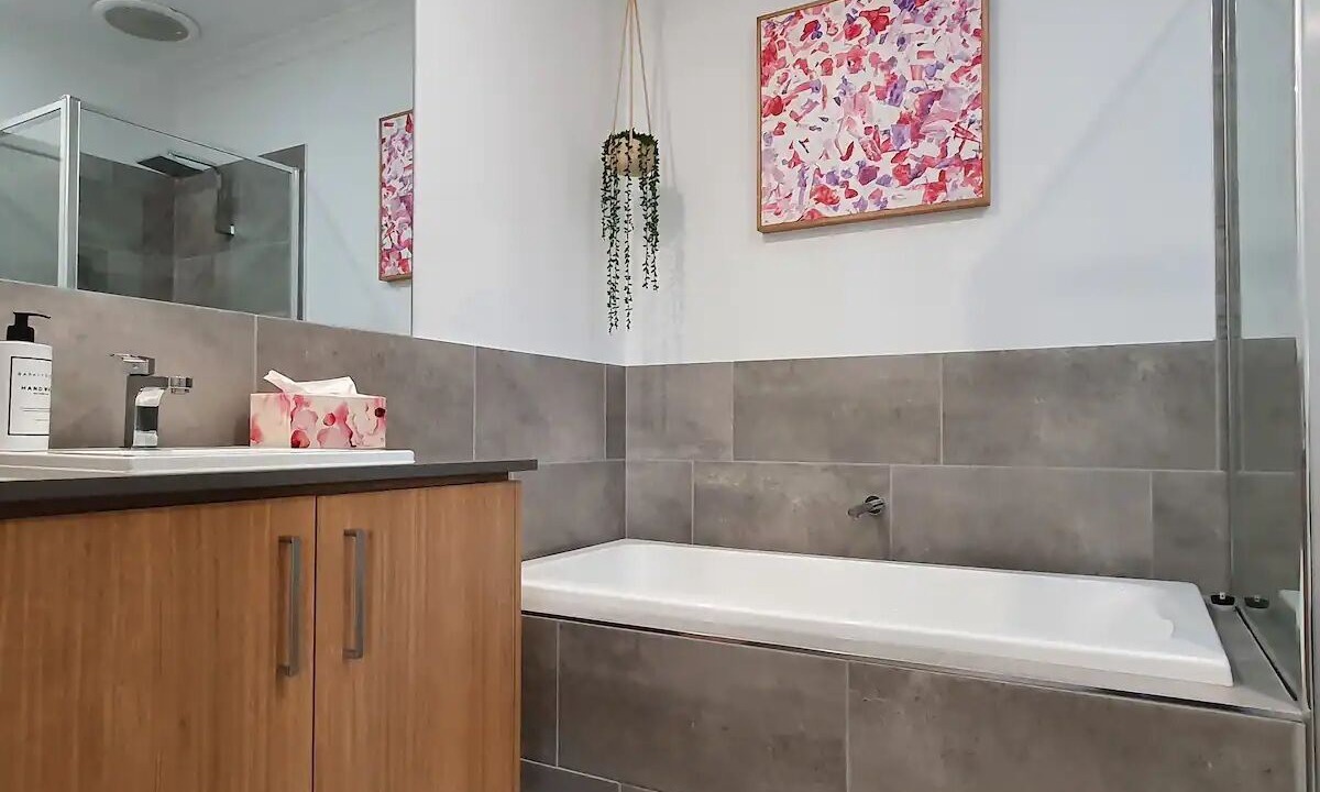 Photo of Bathroom in St Leonards