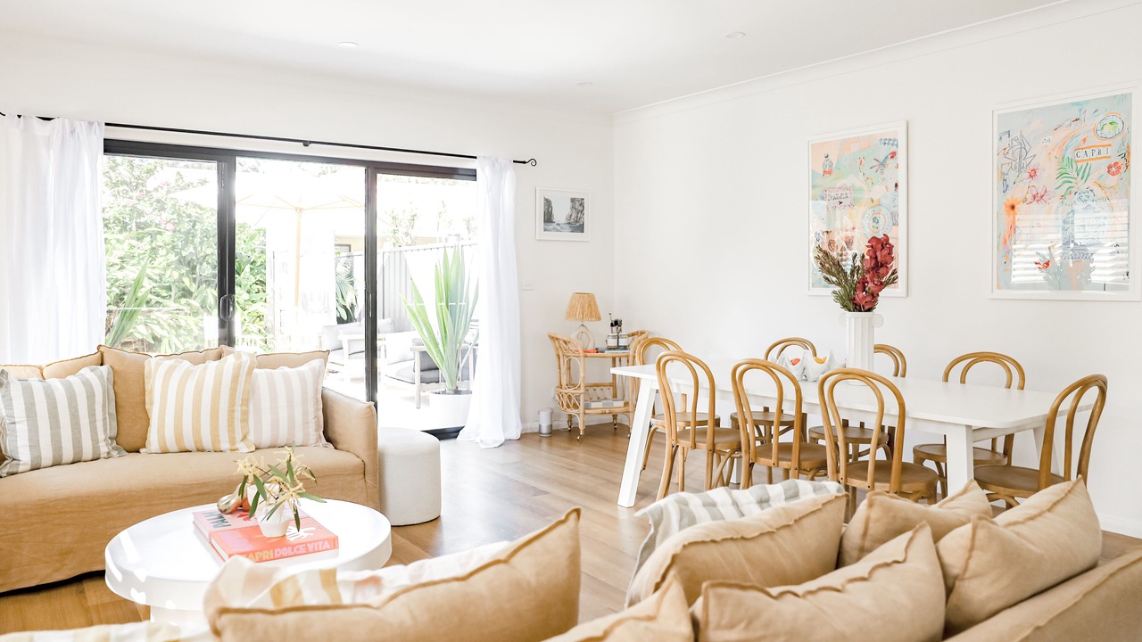 Photo of Livingroom in Shoal Bay