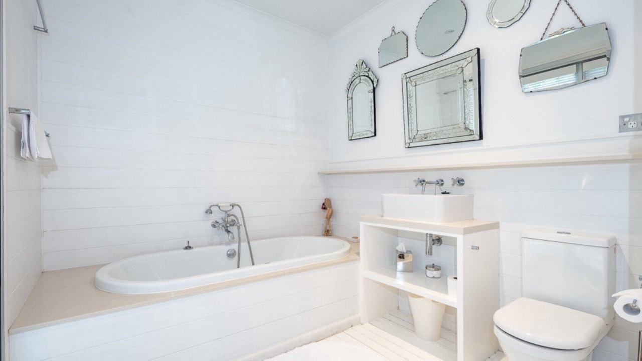 Photo of Bathroom in Pearl Beach