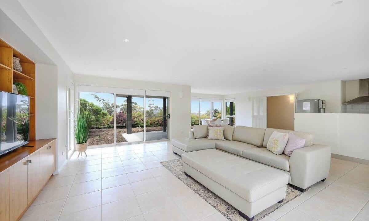 Photo of Livingroom in Kingston