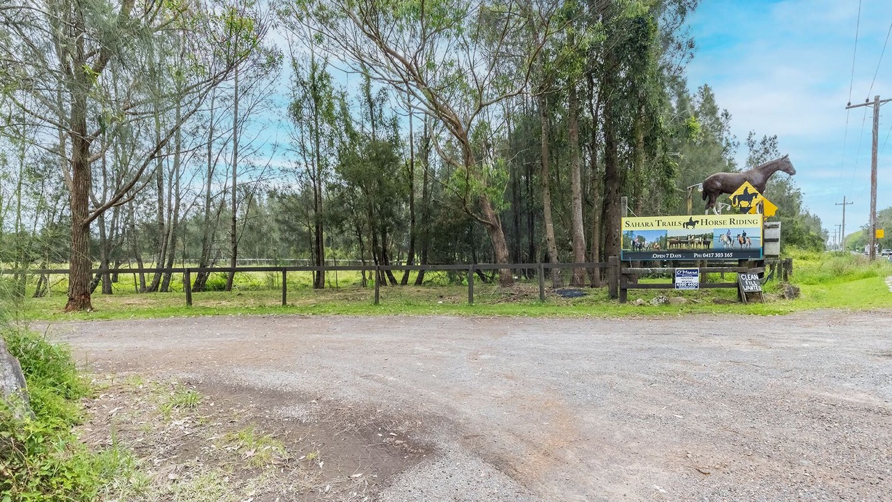 Photo of Outdoor in Anna Bay