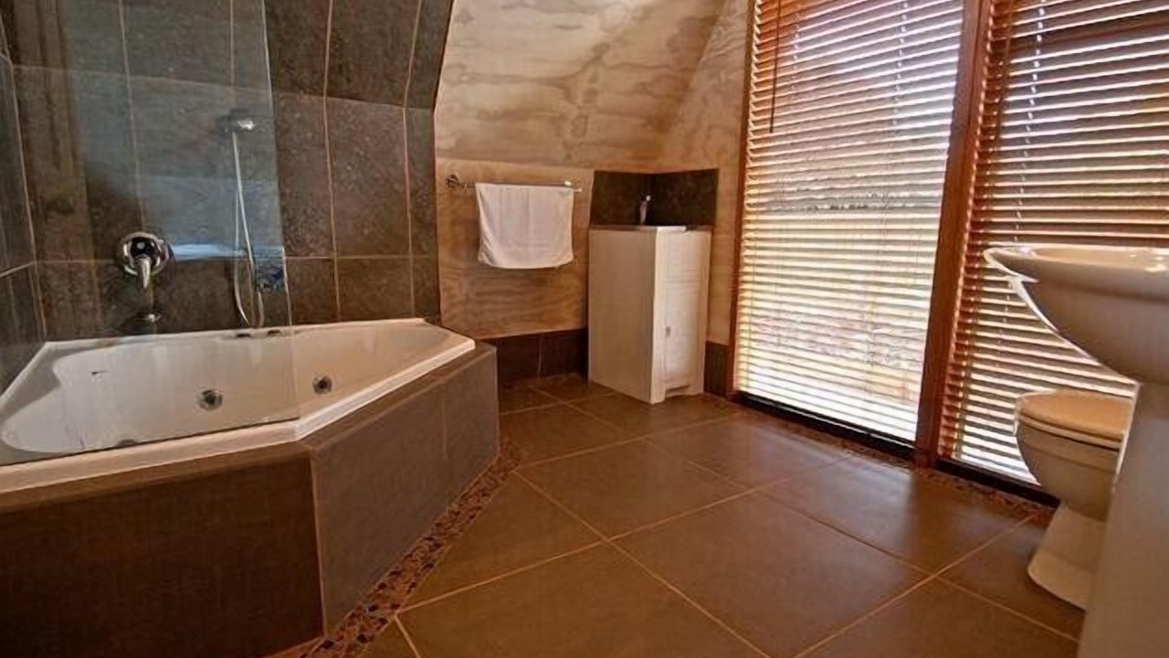 Photo of Bathroom in Adventure Bay