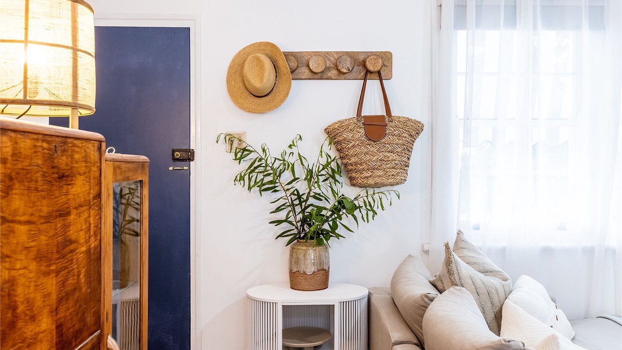 Photo of Livingroom in Shoal Bay