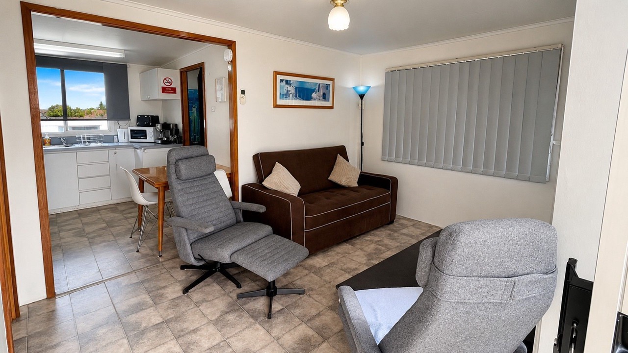 Photo of Livingroom in Broadwater