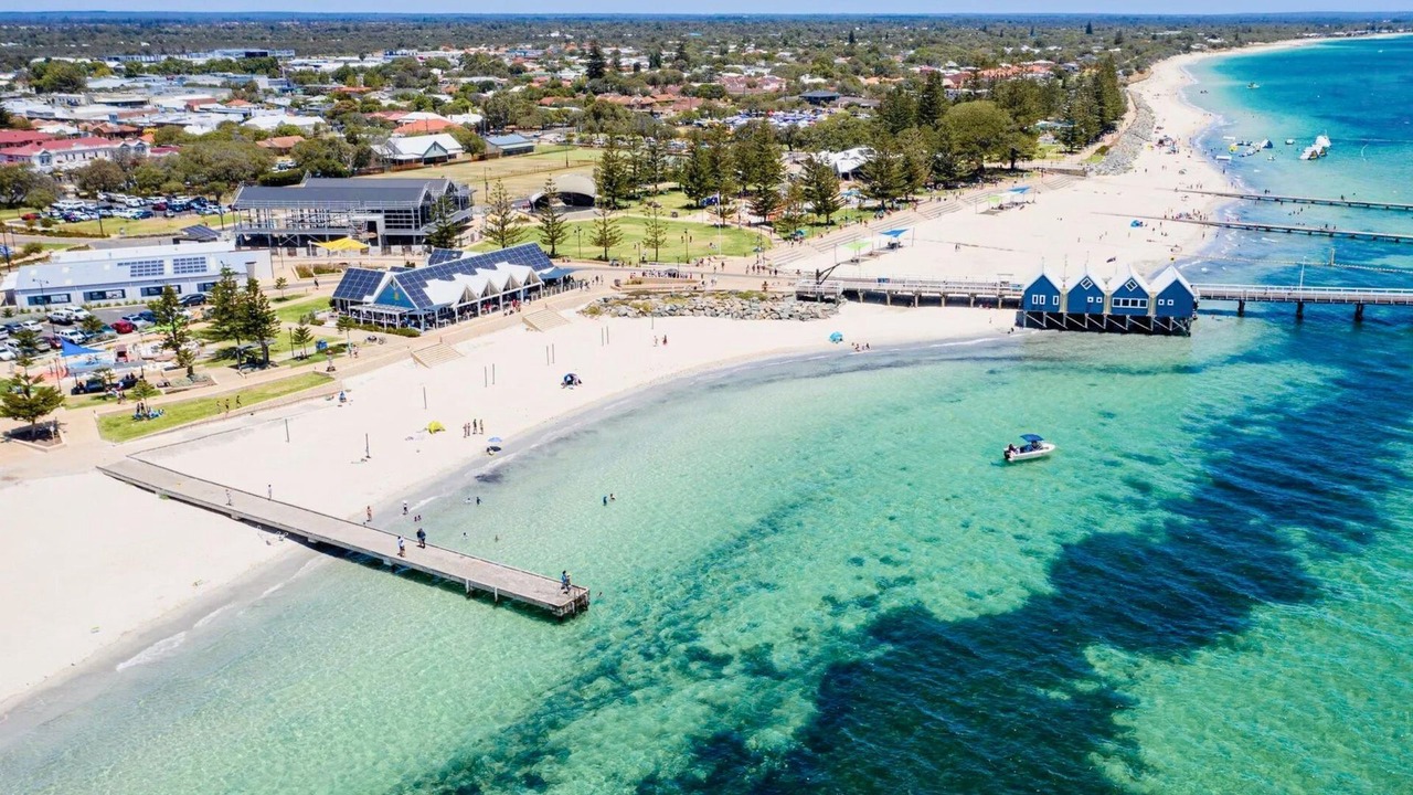 Photo of Others in Broadwater