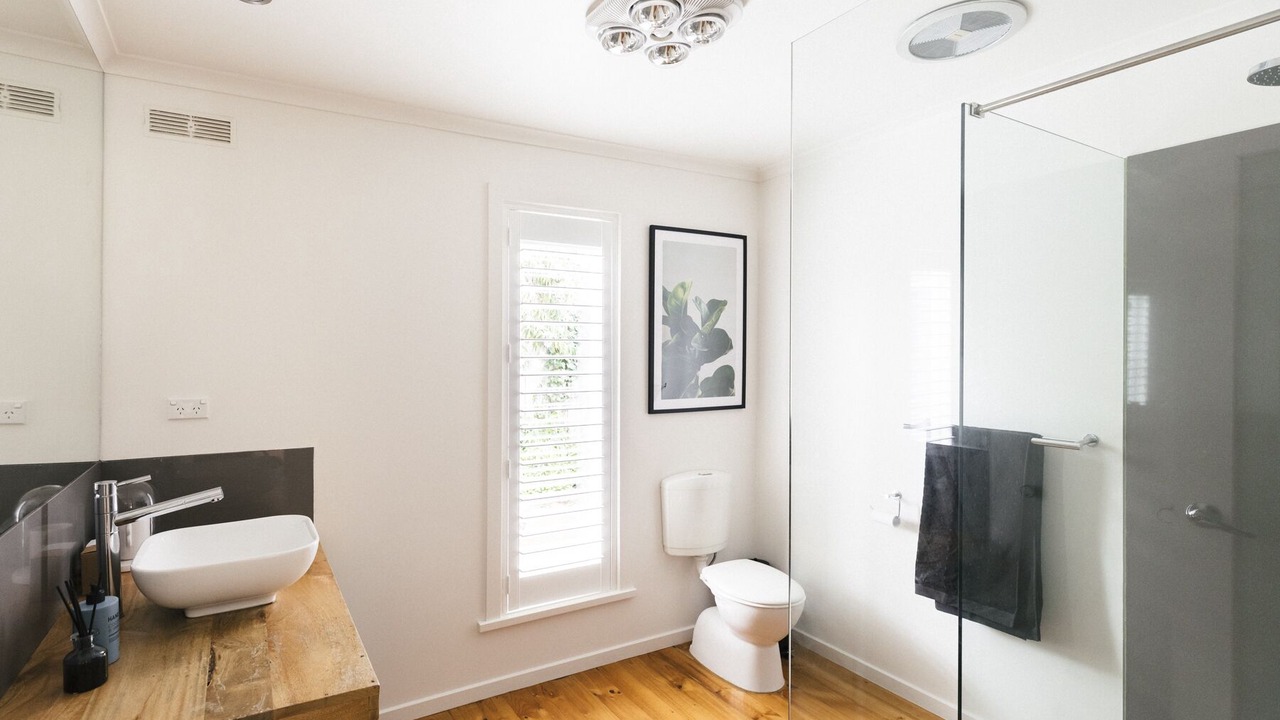 Photo of Bathroom in Kyneton