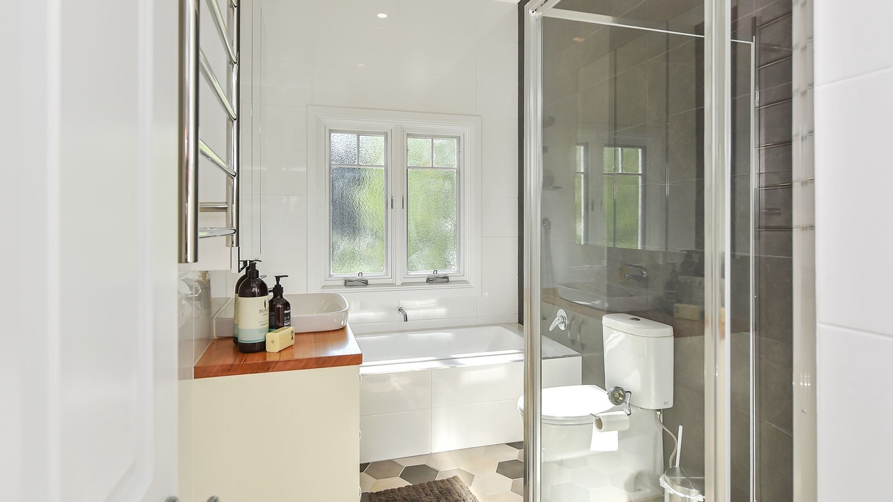 Photo of Bathroom in Wentworth Falls