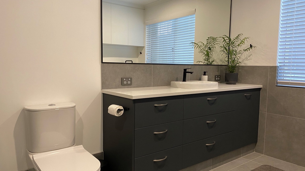 Photo of Bathroom in Middleton Beach