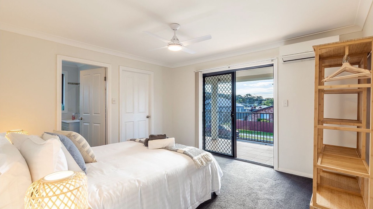 Photo of Bedroom in Shoal Bay
