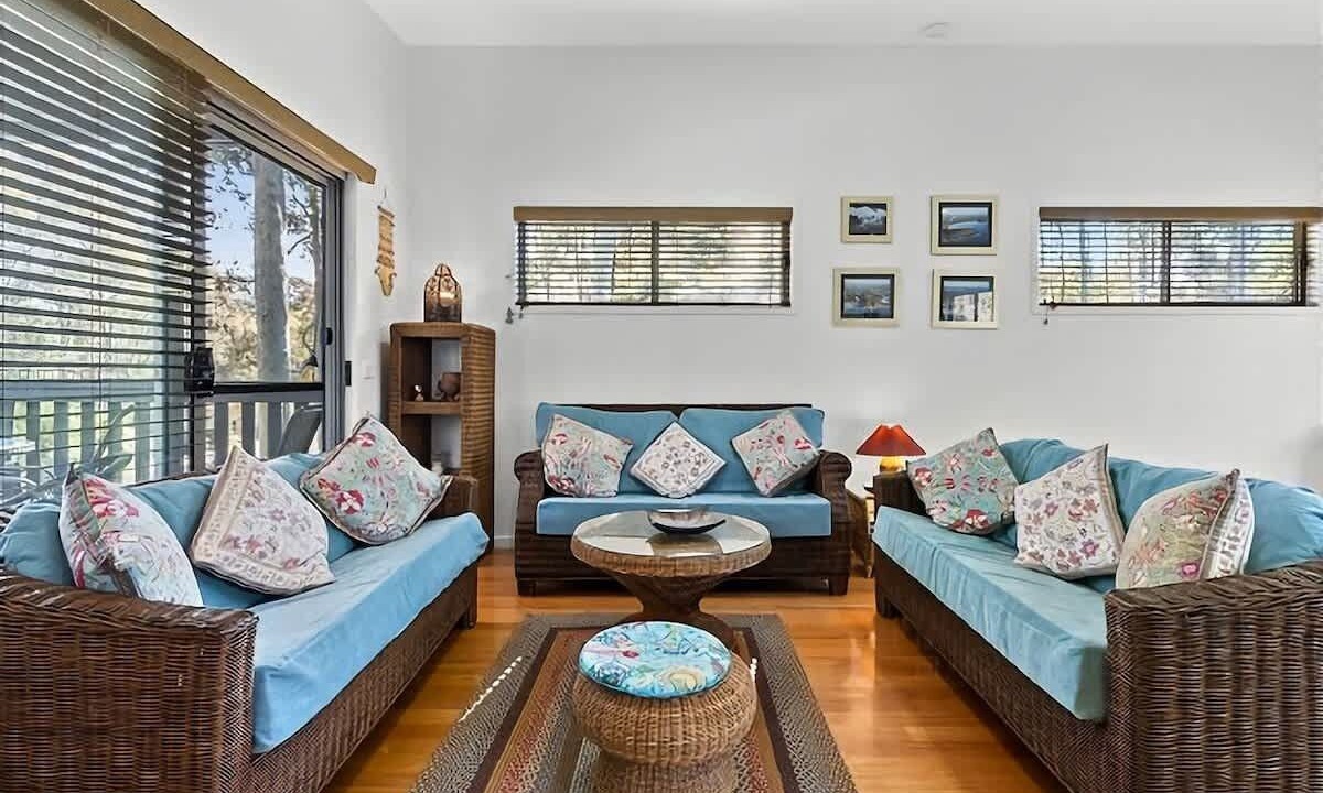 Photo of Livingroom in Mossy Point