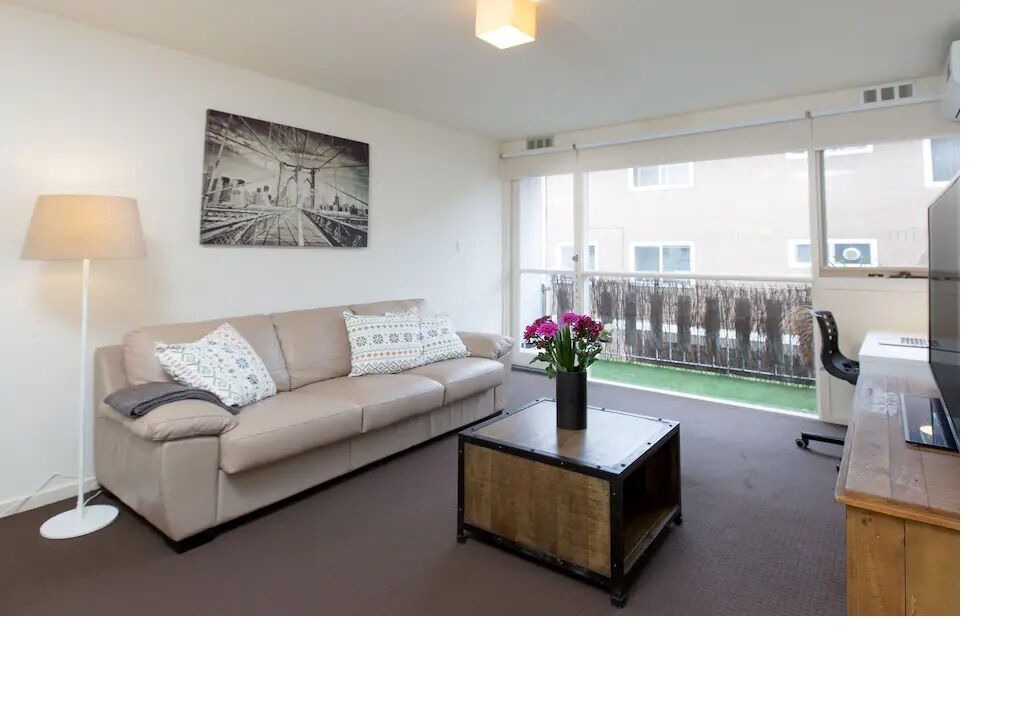 Photo of Livingroom in St Kilda