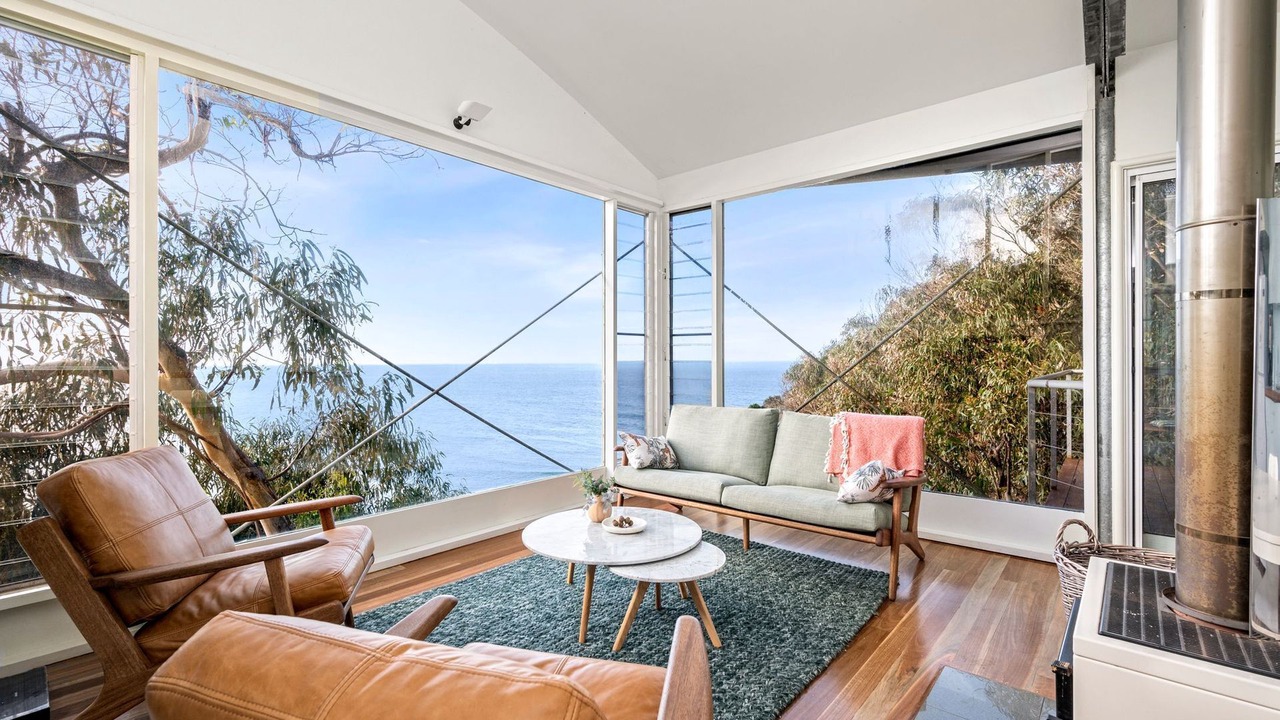 Photo of Livingroom in Wye River