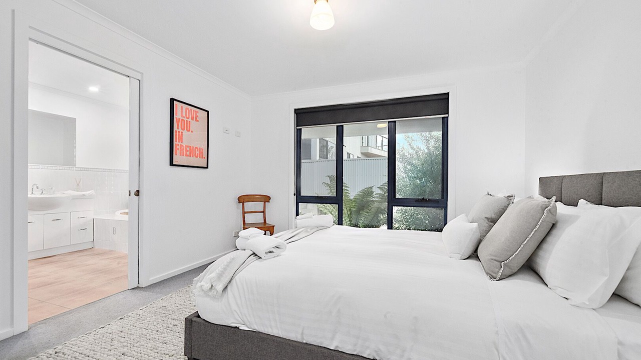 Photo of Bedroom in Greens Beach