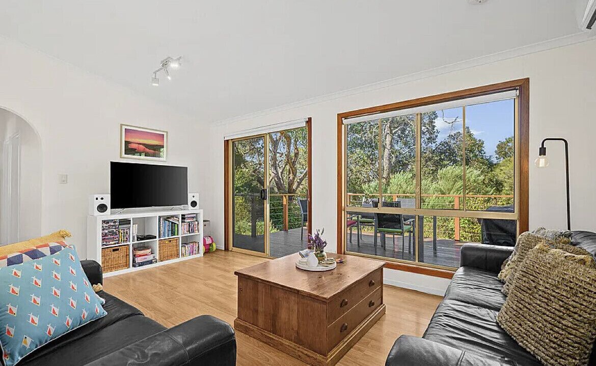Photo of Livingroom in Silverton
