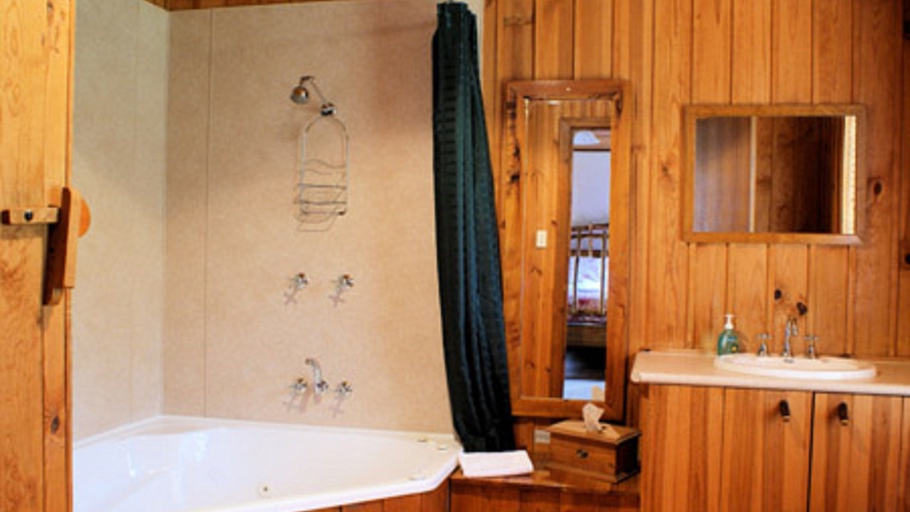 Photo of Bathroom in Cradle Mountain