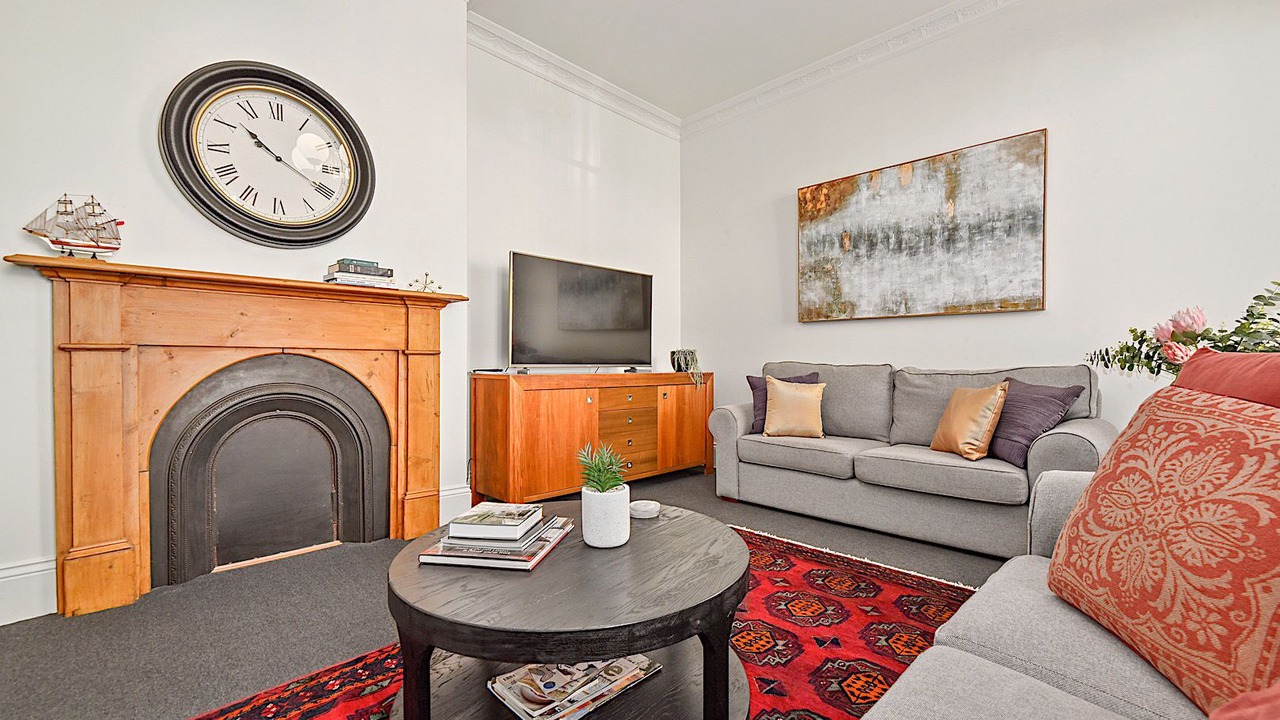 Photo of Livingroom in Launceston CBD