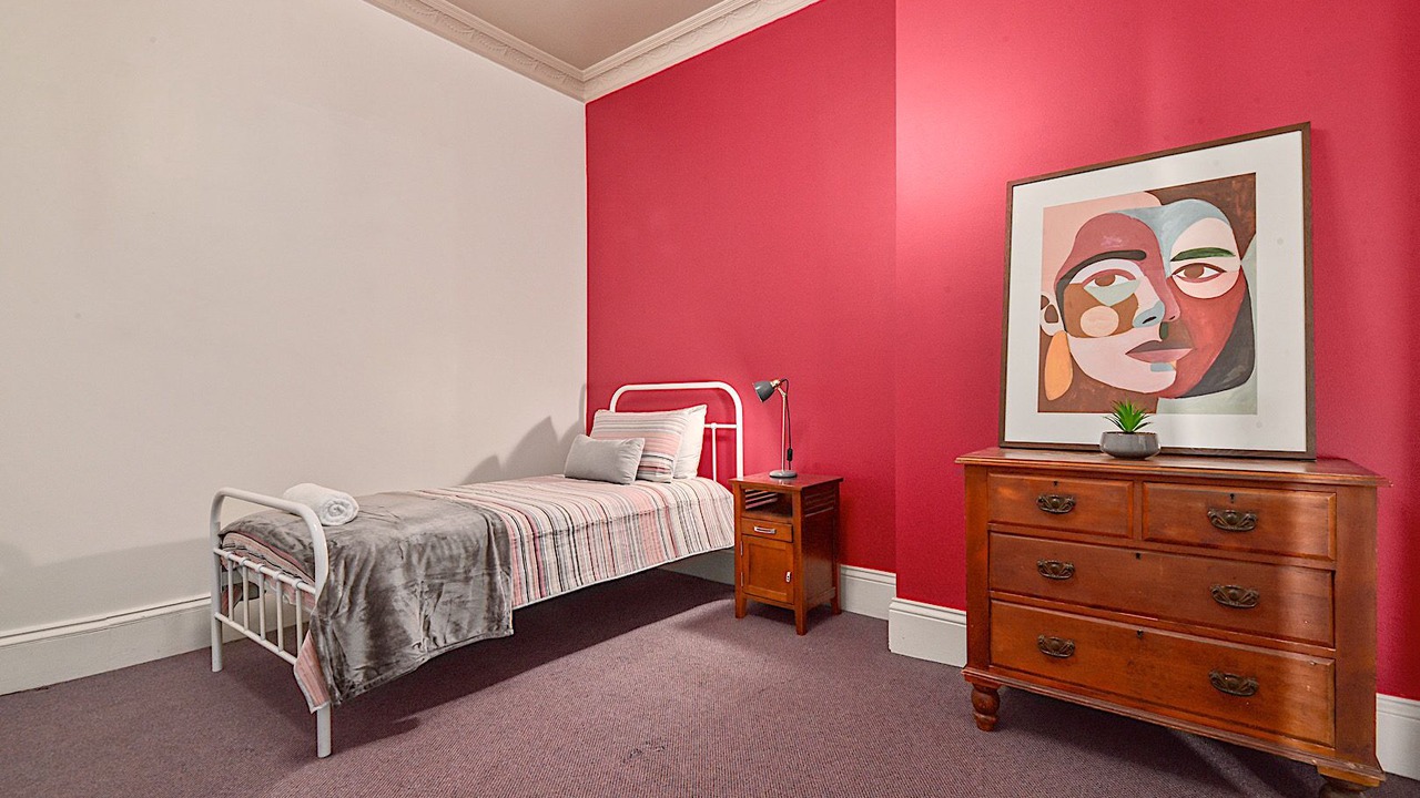 Photo of Bedroom in Launceston CBD