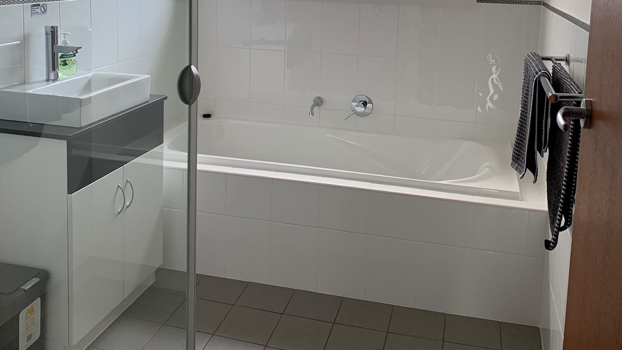 Photo of Bathroom in Seymour