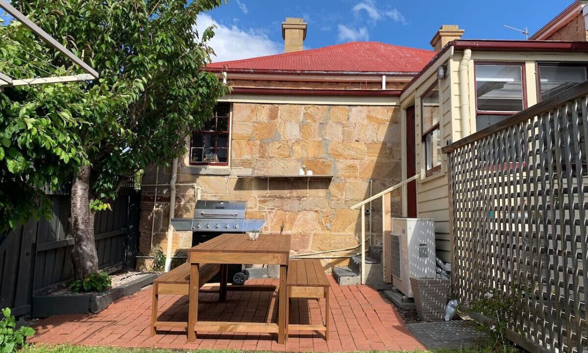 Photo of Outdoor in Battery Point