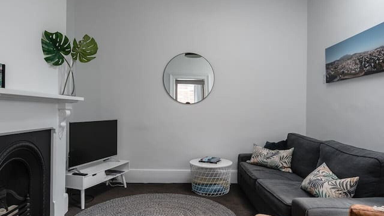 Photo of Livingroom in Battery Point