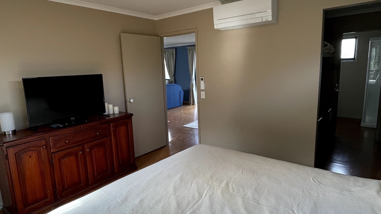 Photo of Bedroom in Venus Bay