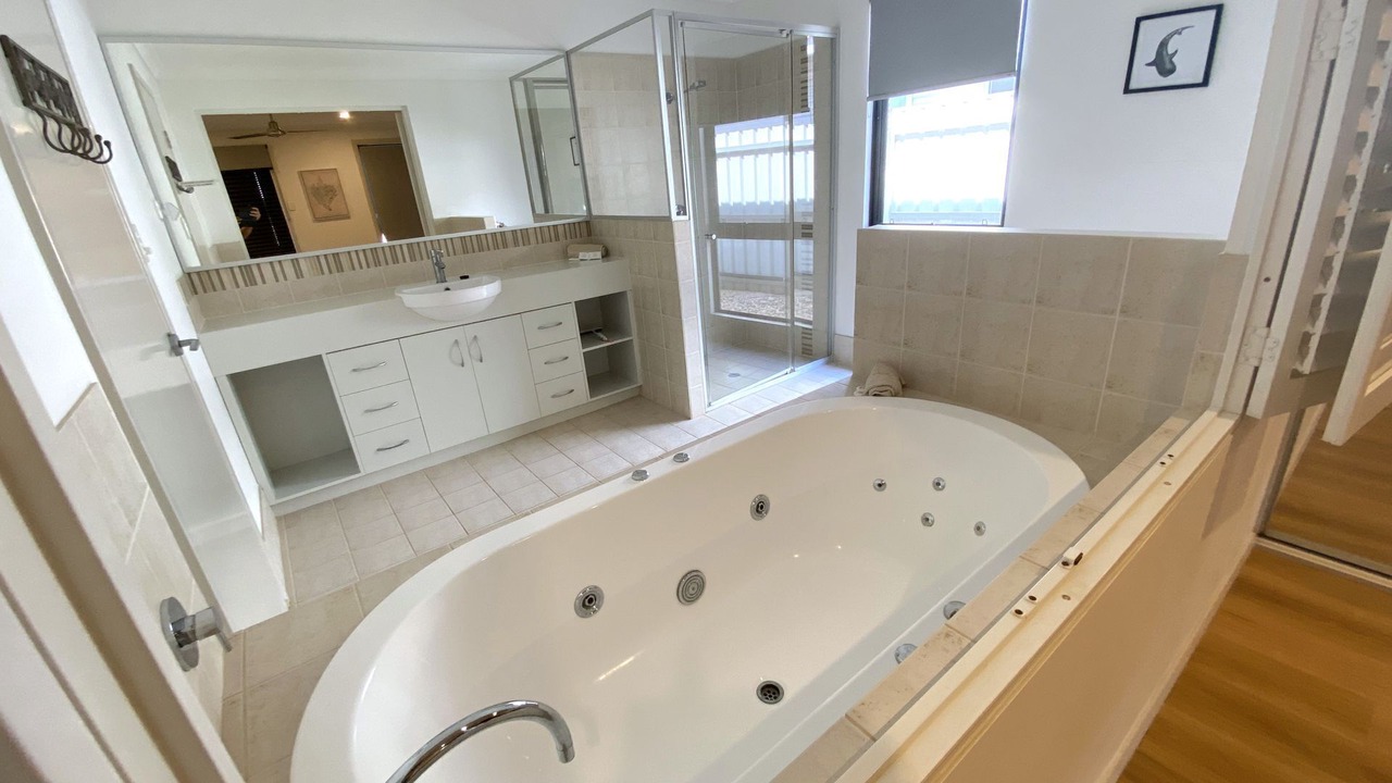 Photo of Bathroom in Exmouth