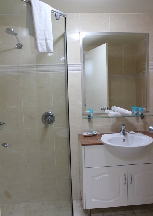Photo of Bathroom in Tea Gardens