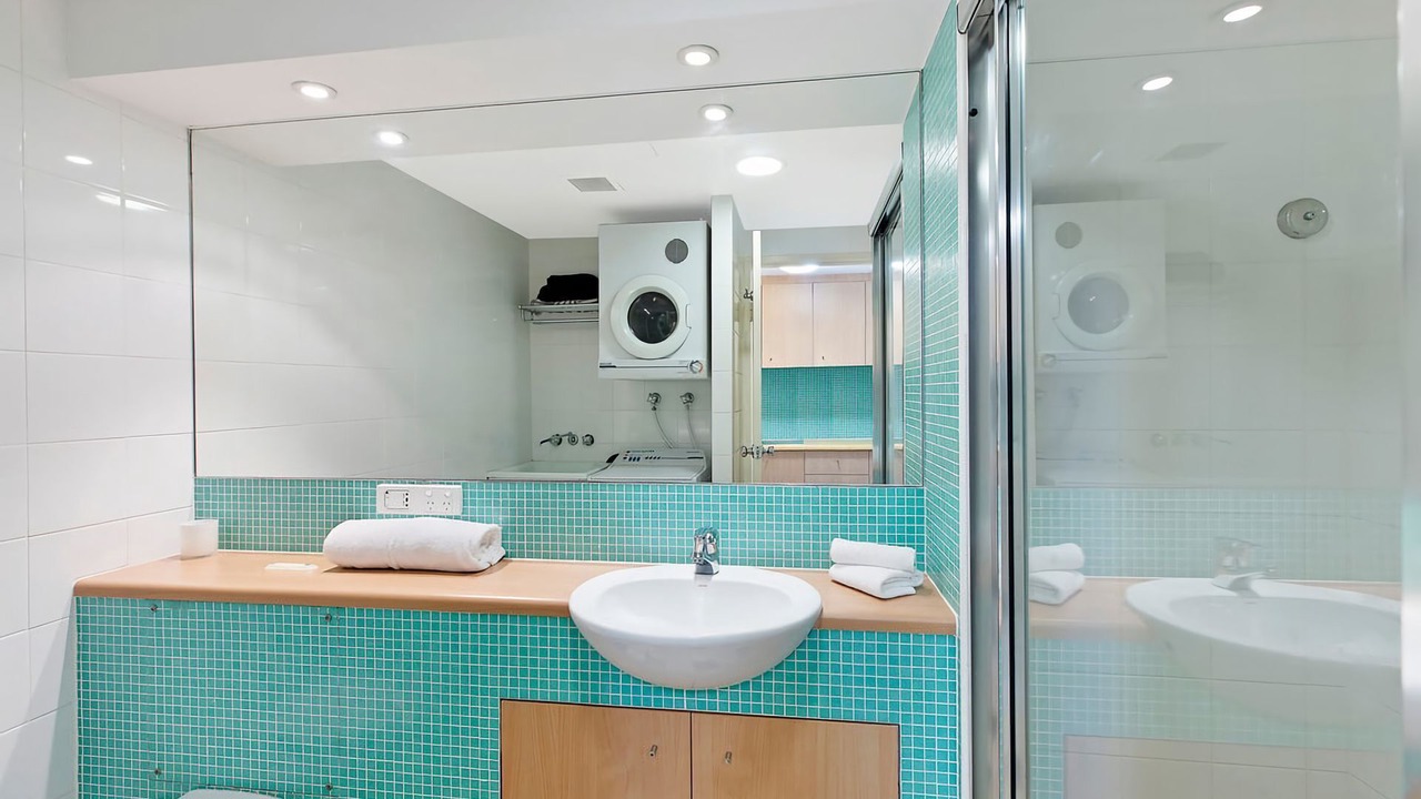Photo of Bathroom in The Entrance