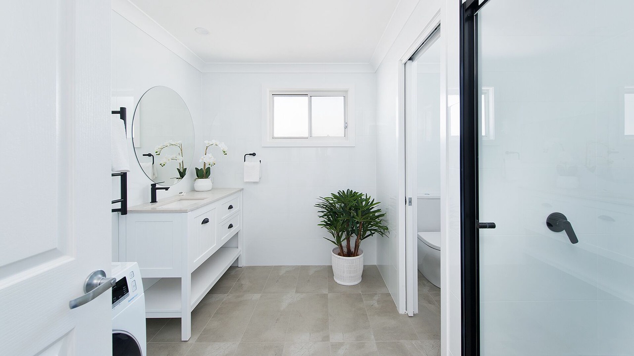 Photo of Bathroom in Salamander Bay