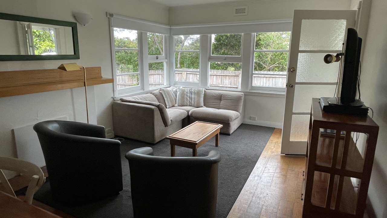 Photo of Livingroom in Low Head