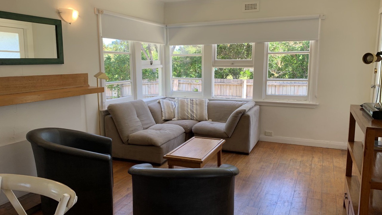 Photo of Livingroom in Low Head