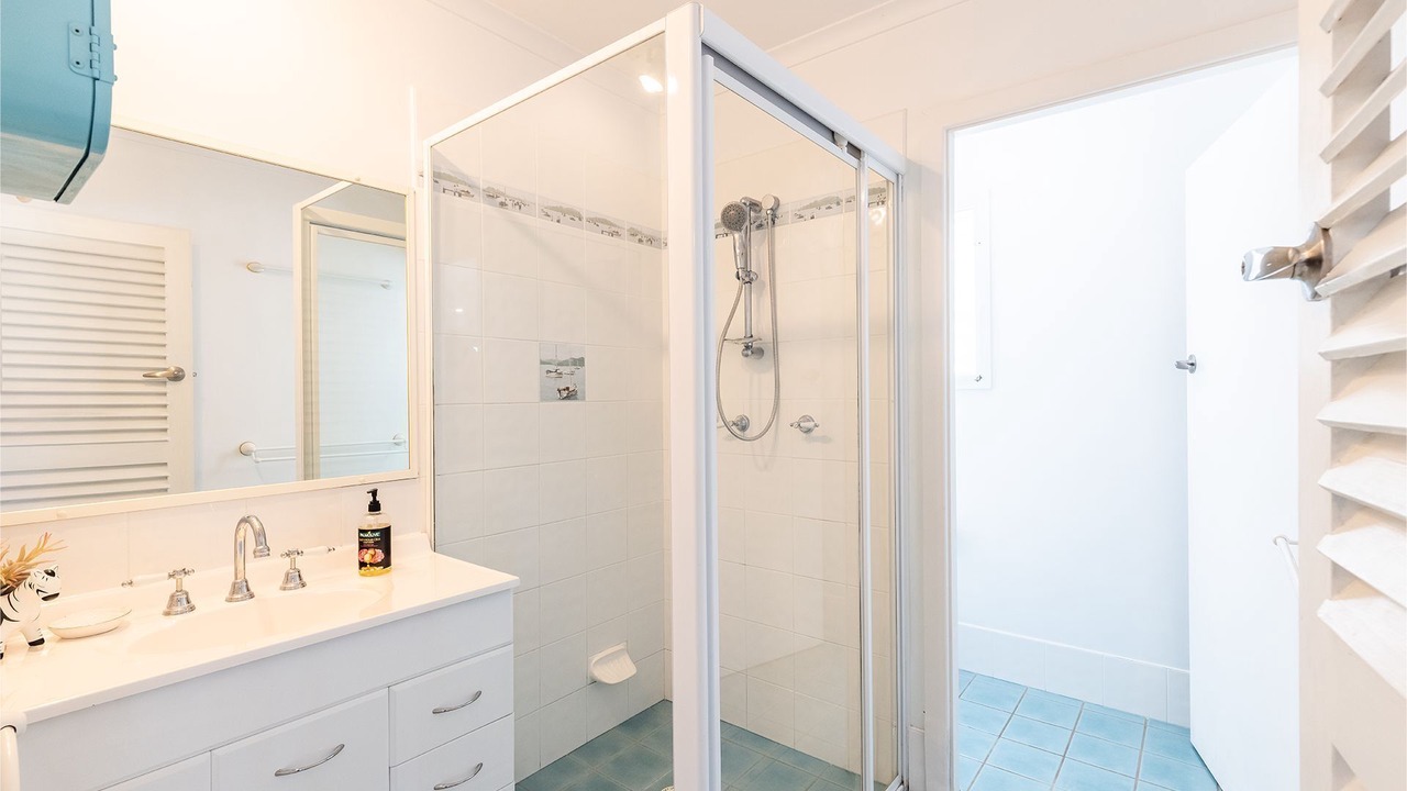 Photo of Bathroom in Salamander Bay