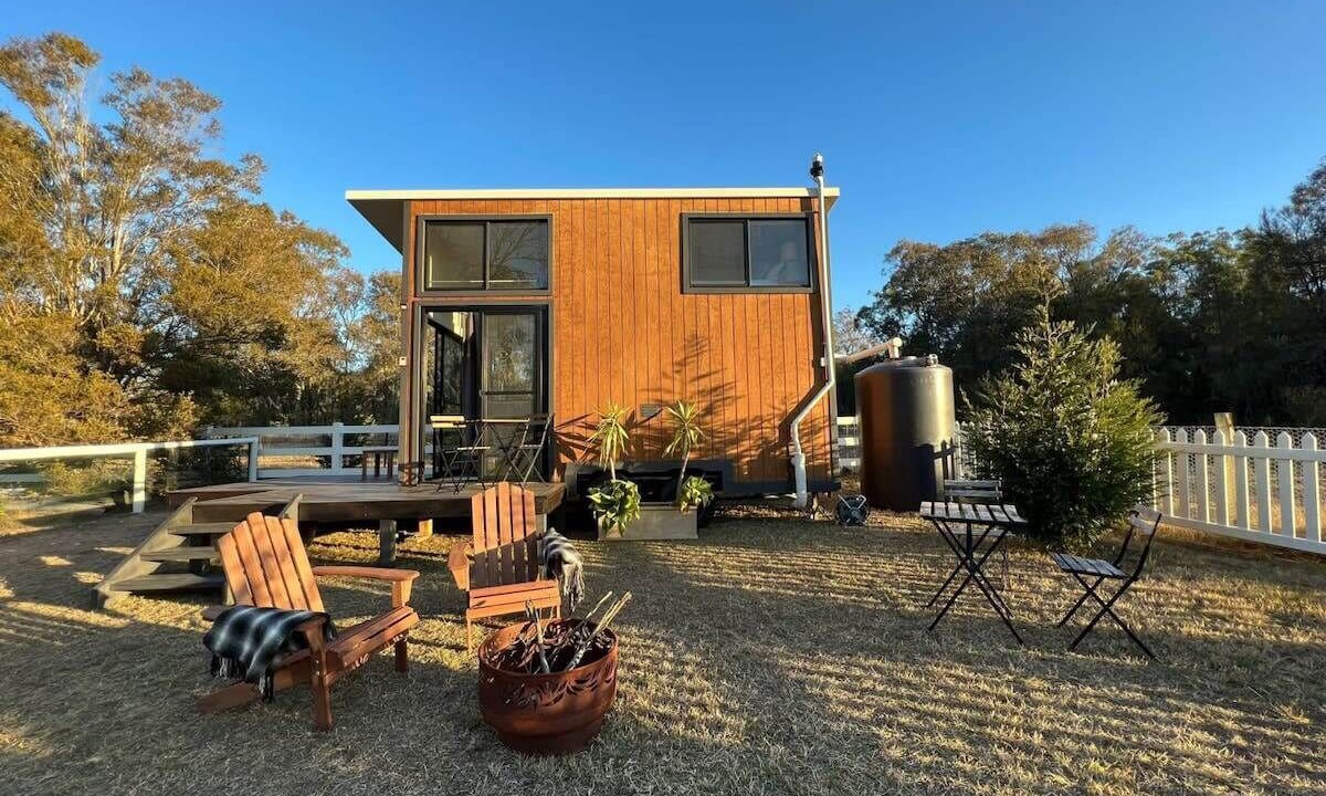 Photo of Patio Balcony in Broke