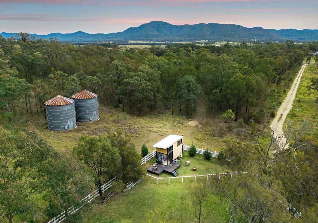 Photo of Outdoor in Broke