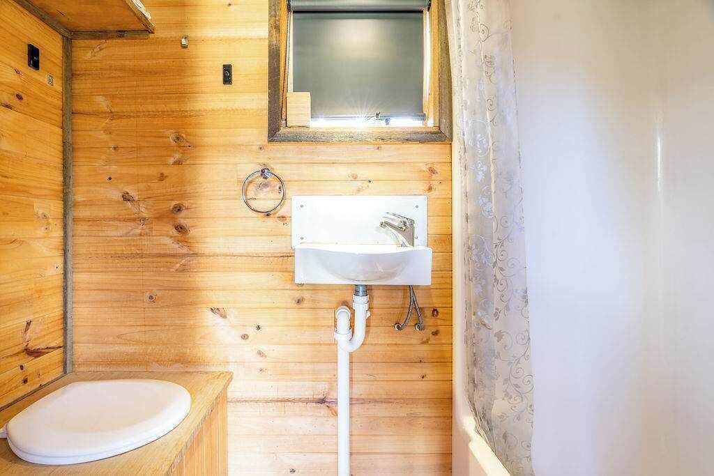Photo of Bathroom in Monegeetta