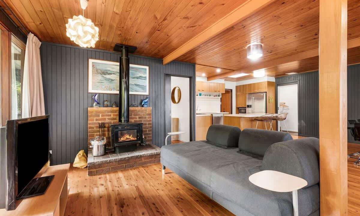 Photo of Livingroom in Long Beach